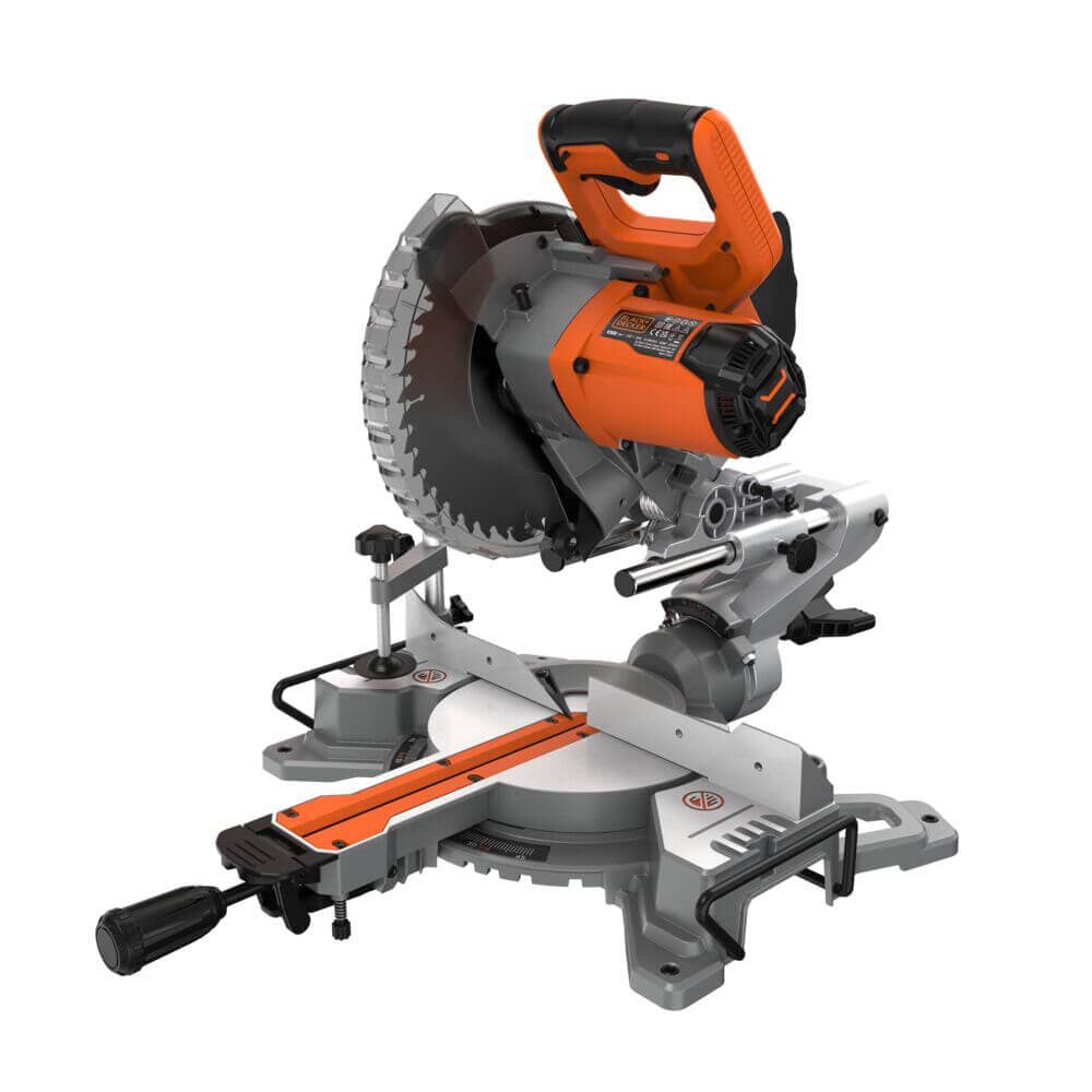 Торцювальна пила BLACK+DECKER BES701
